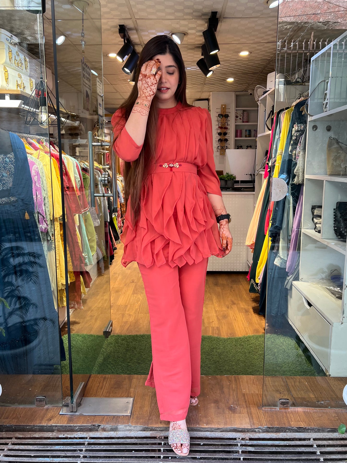 Zeera Rust Frill Cordset With Belt