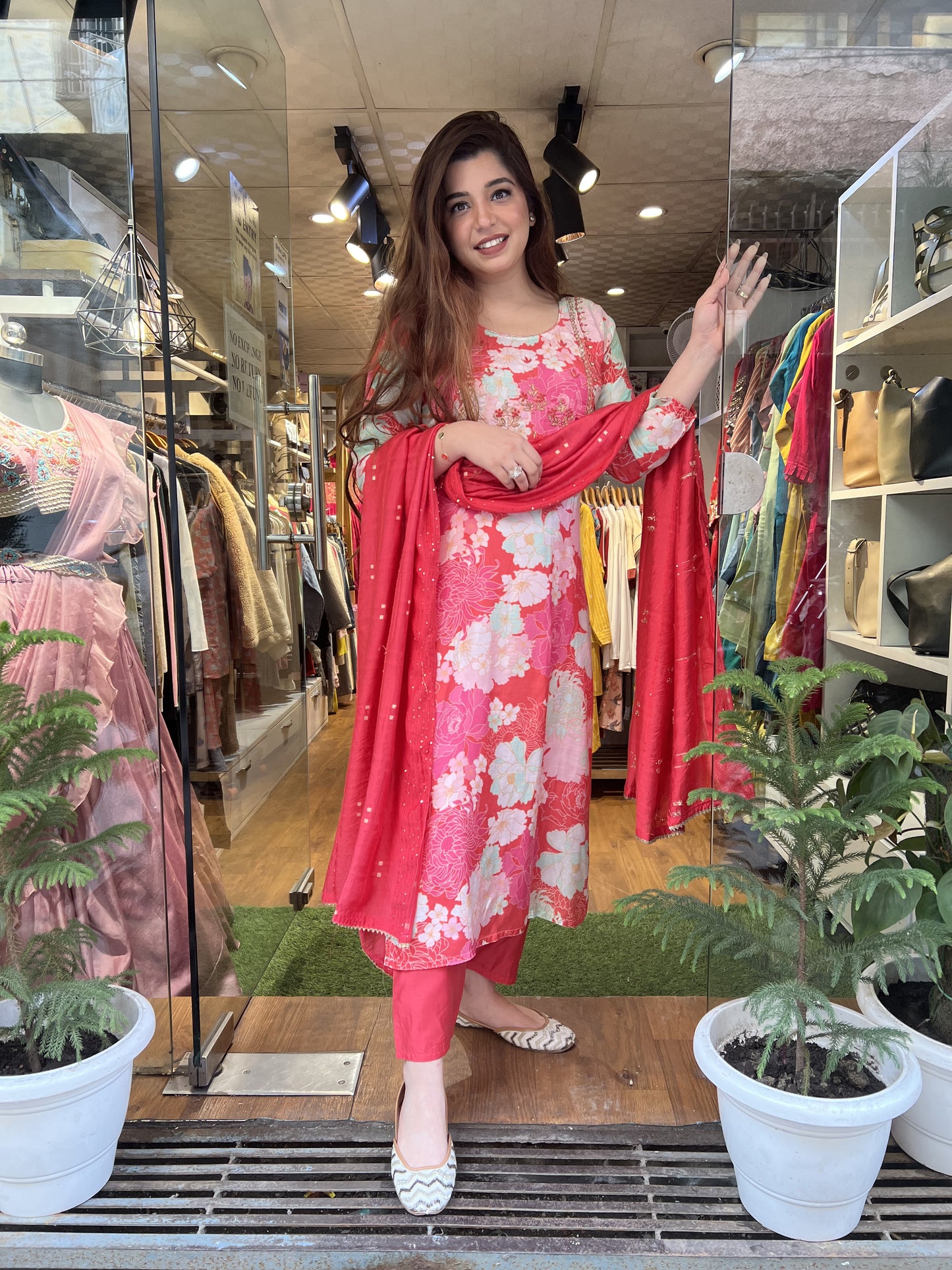 Simar Pink Printed Muslin Suit Set