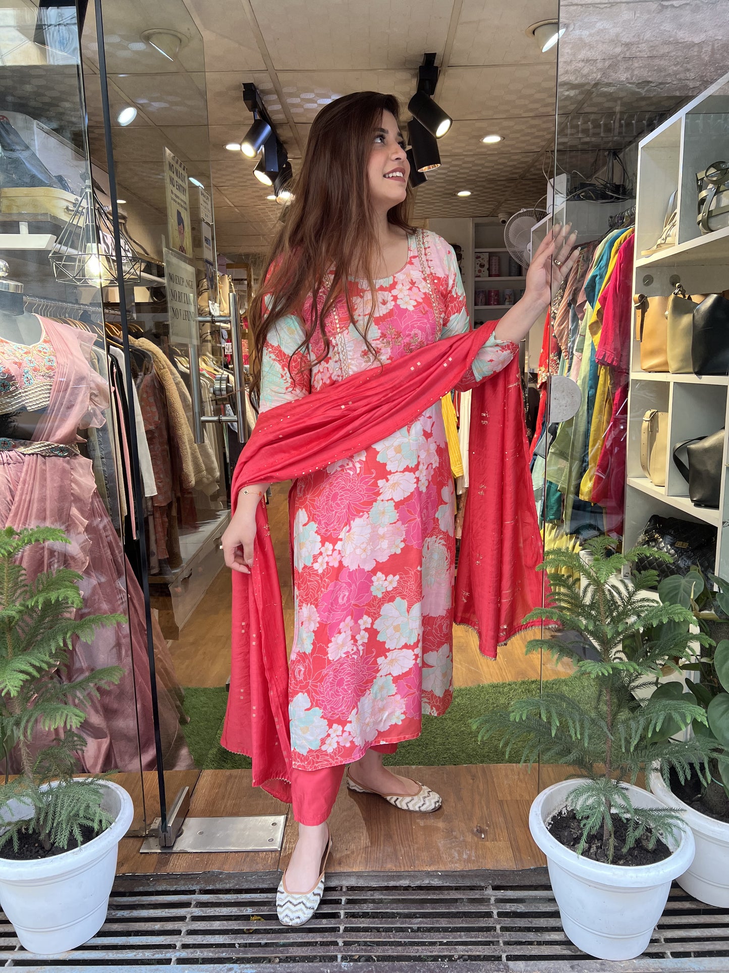 Simar Pink Printed Muslin Suit Set