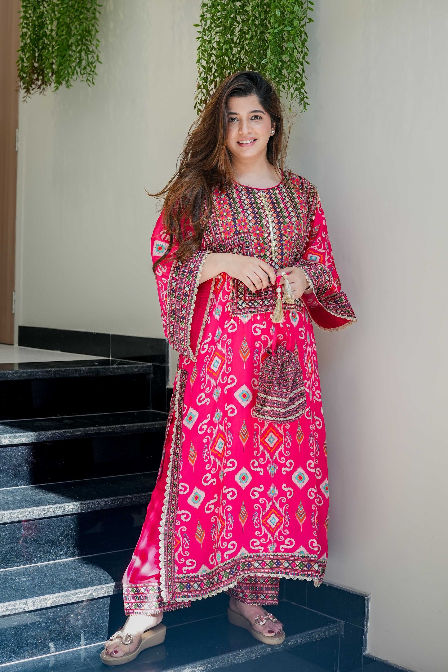 Amaira Pink Printed Chogha Set