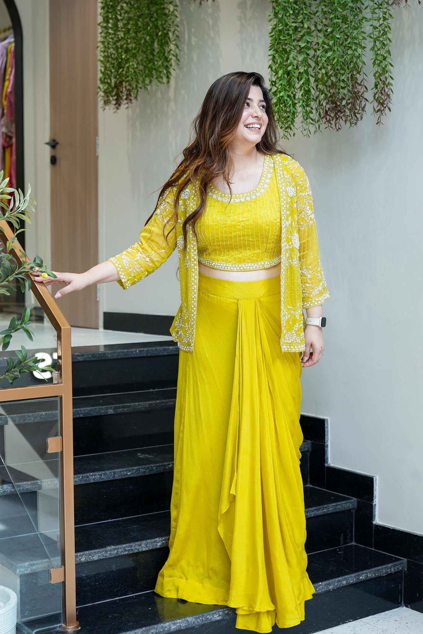 Luxe Sula Embroidered Cape Pattern