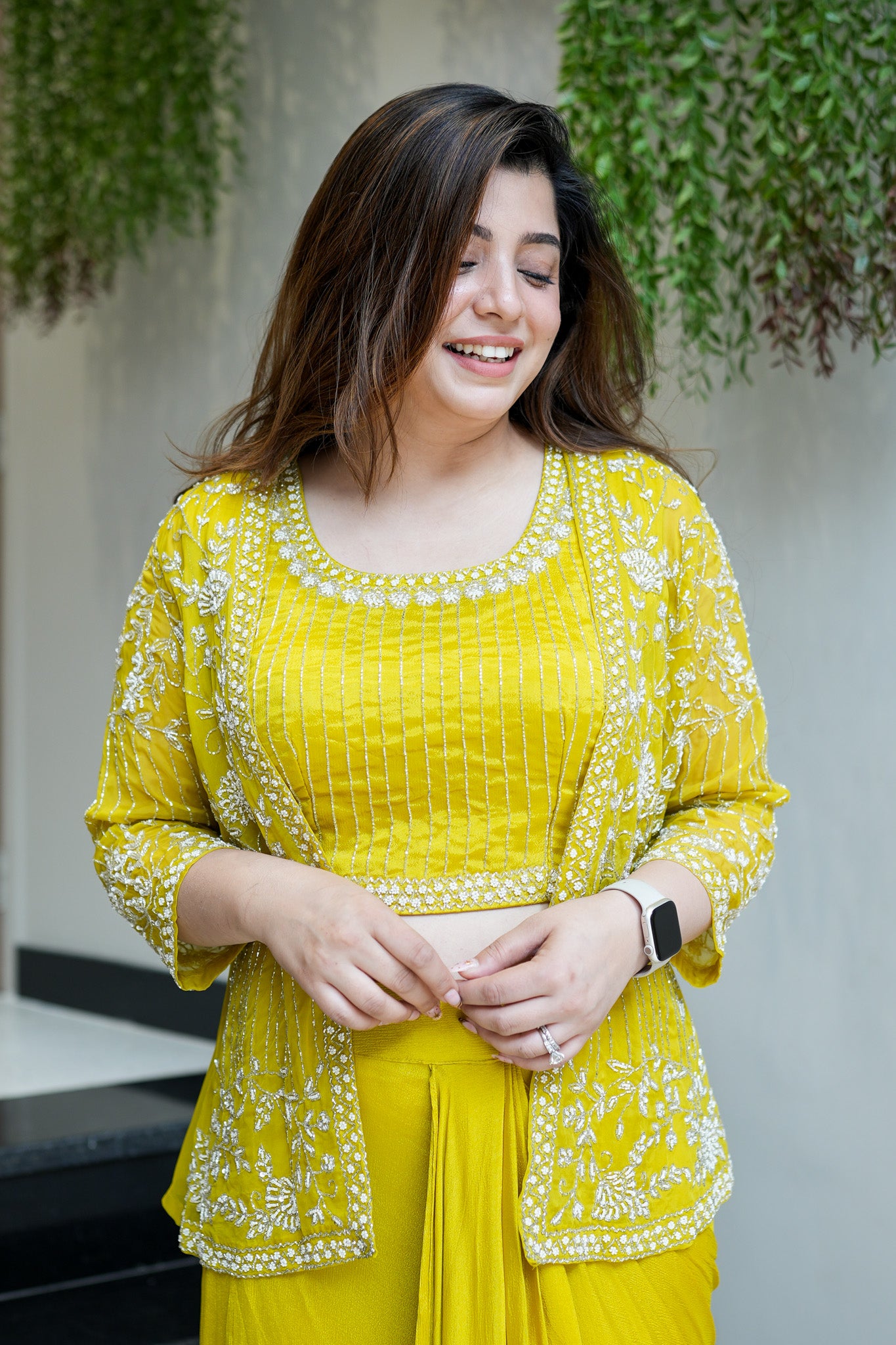 Luxe Sula Embroidered Cape Pattern