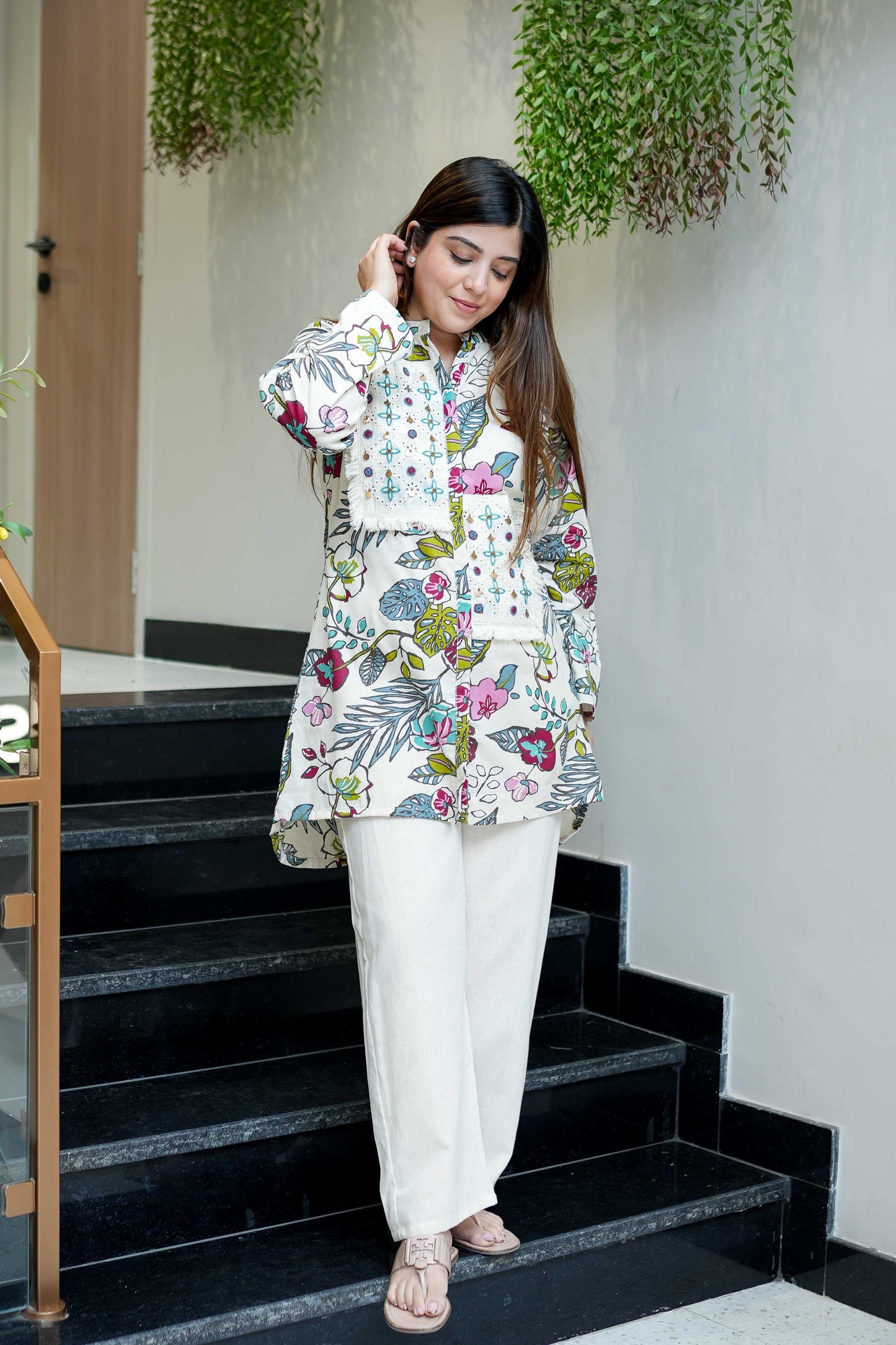 Rinaya Schiffli Detailing Co ord Set