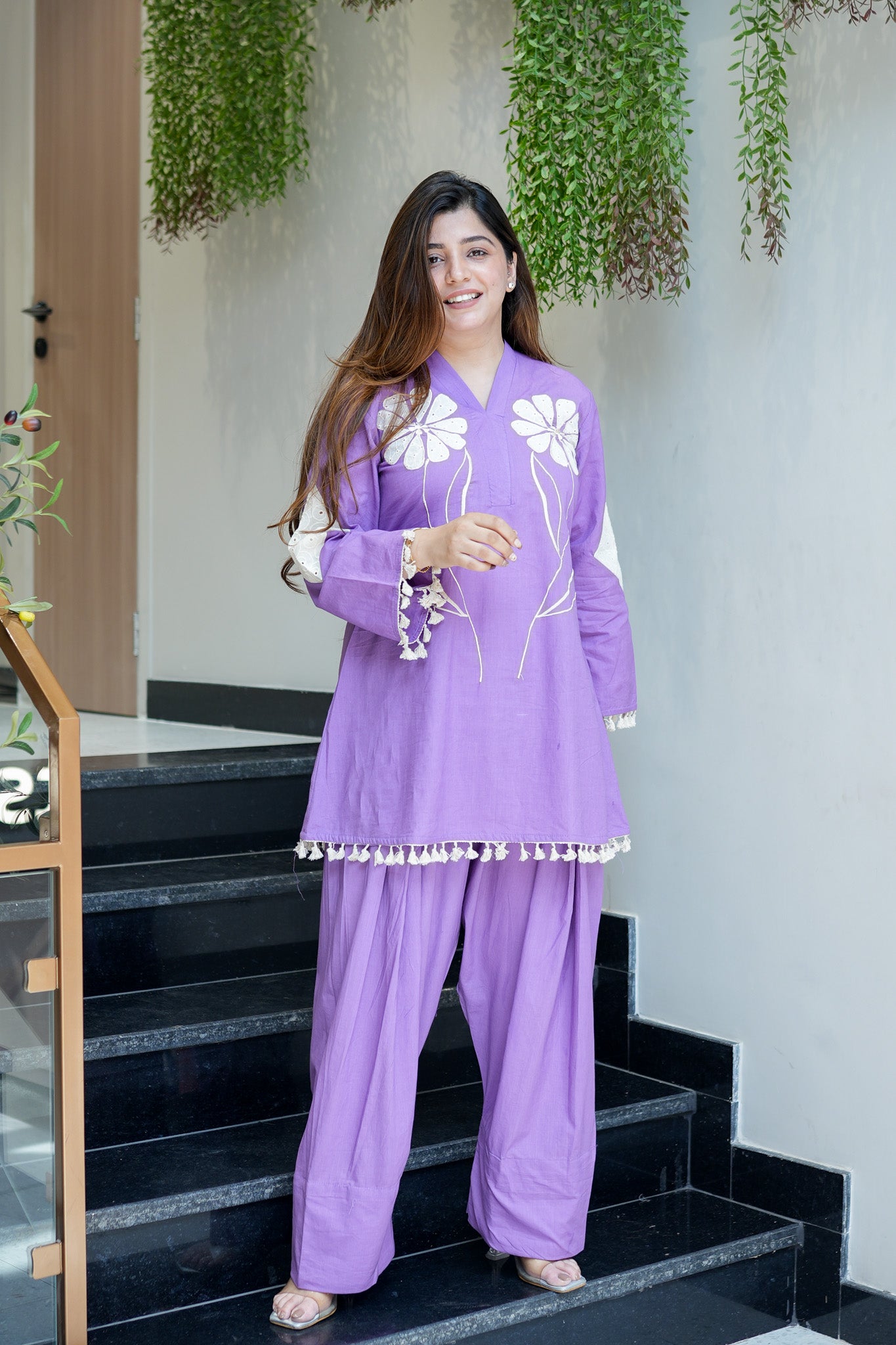 Maheera Schiffli Detailing Farsi Salwar Set