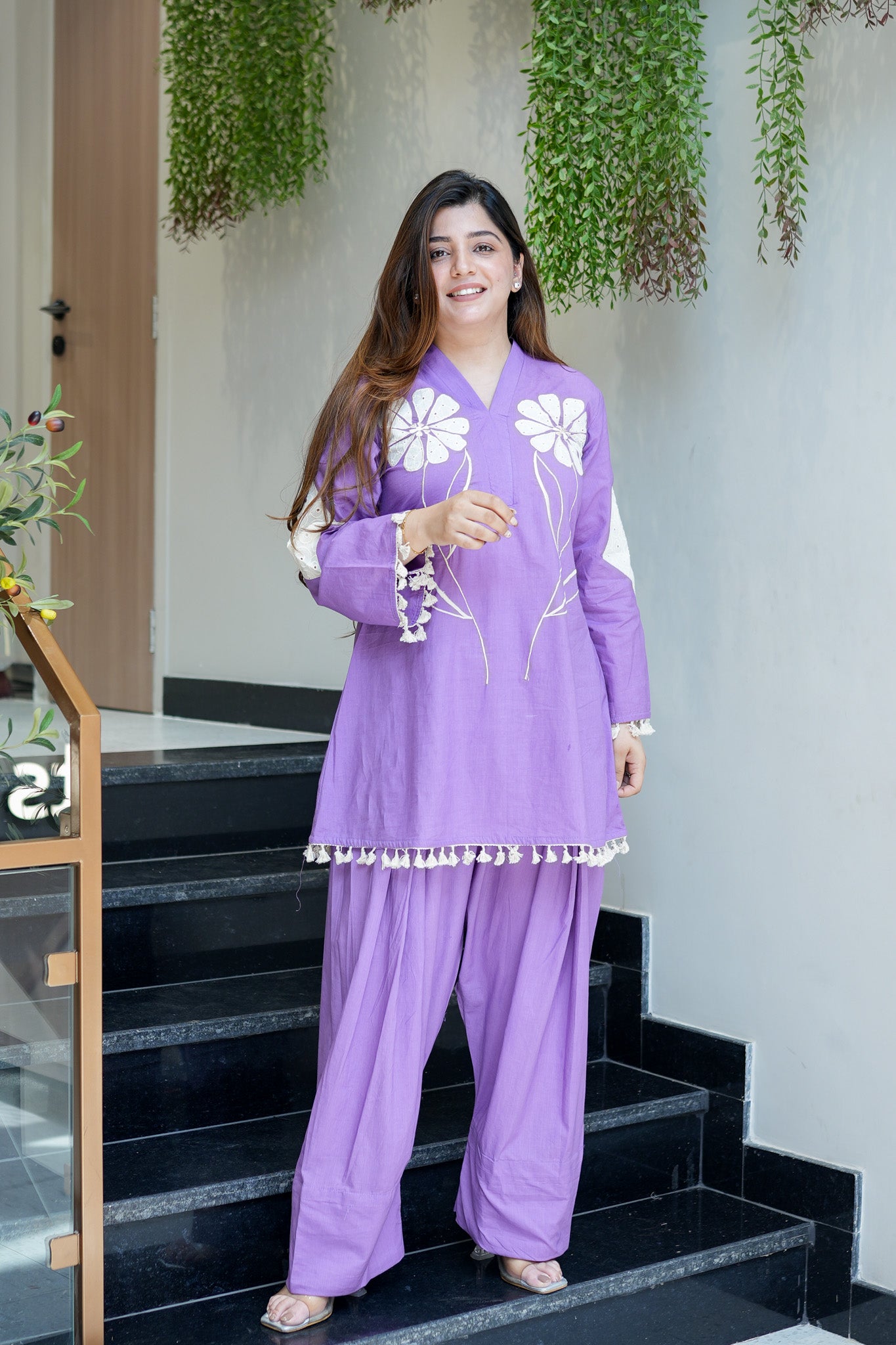 Maheera Schiffli Detailing Farsi Salwar Set