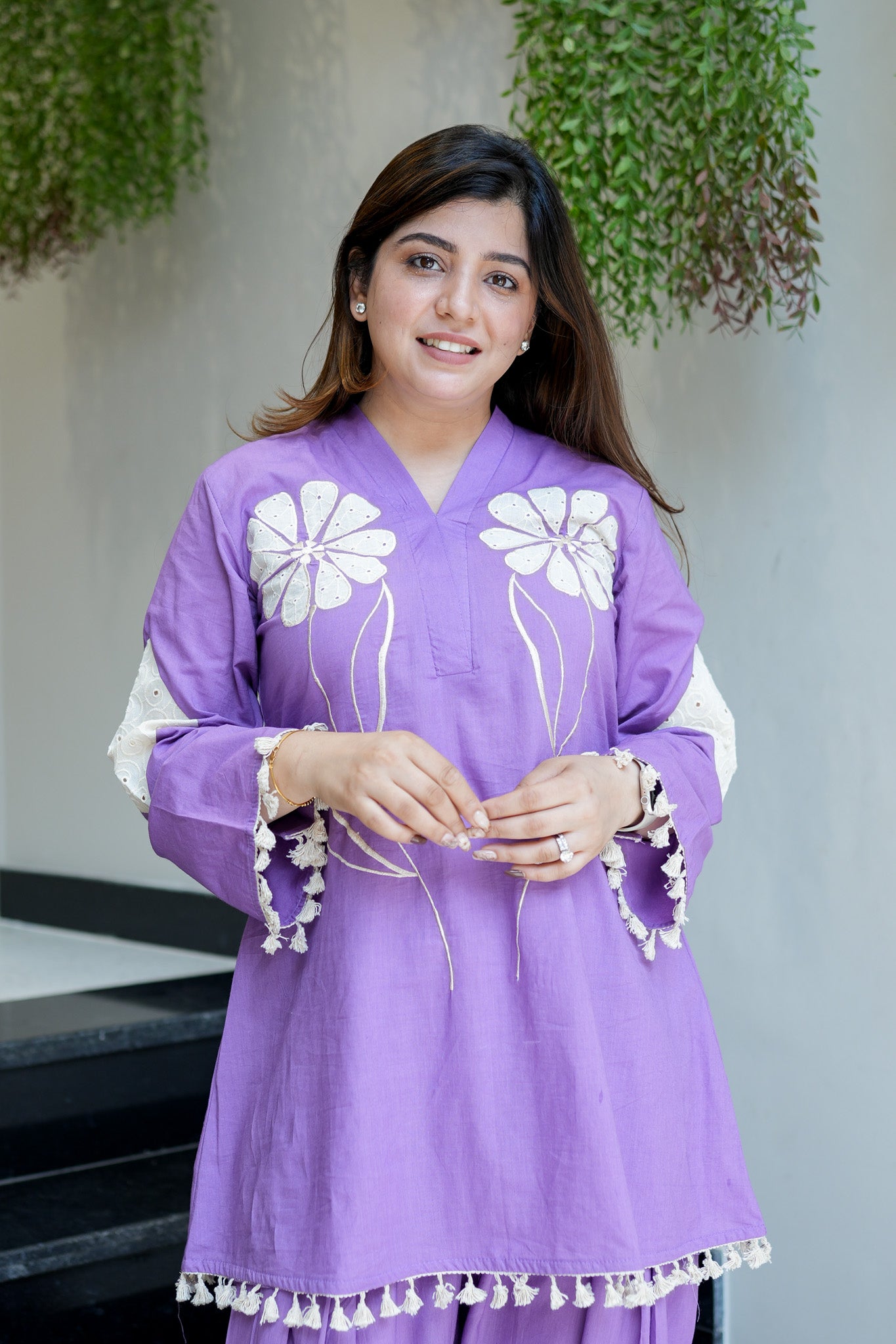 Maheera Schiffli Detailing Farsi Salwar Set