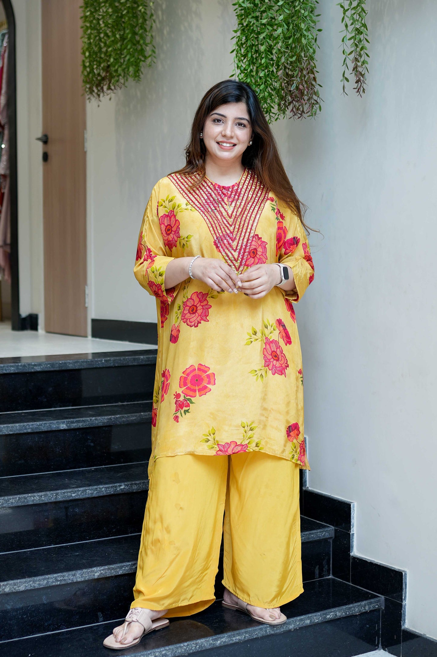 Filth Printed Cordset With Embroidred Neckline