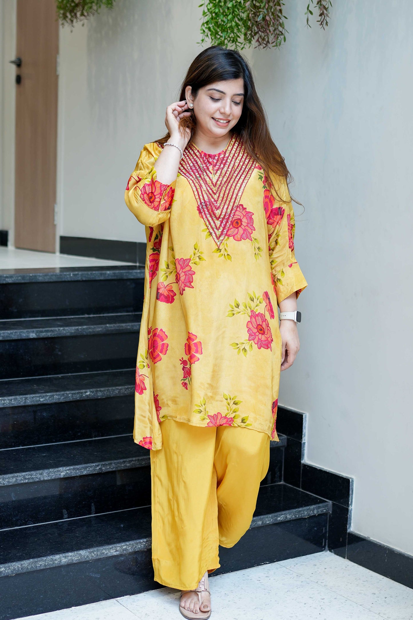 Filth Printed Cordset With Embroidred Neckline