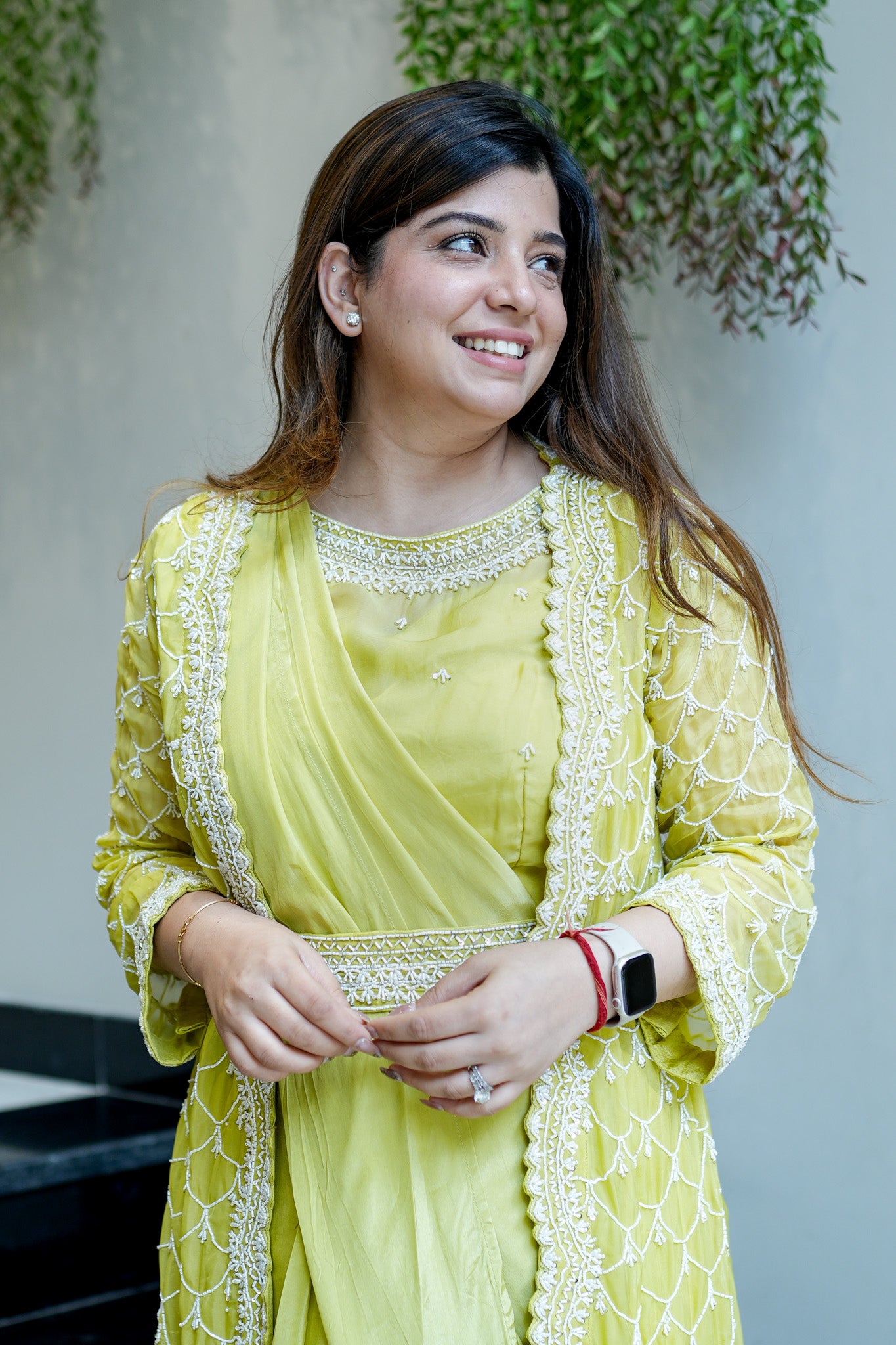 Taari Hand Embroidered Three Piece Set