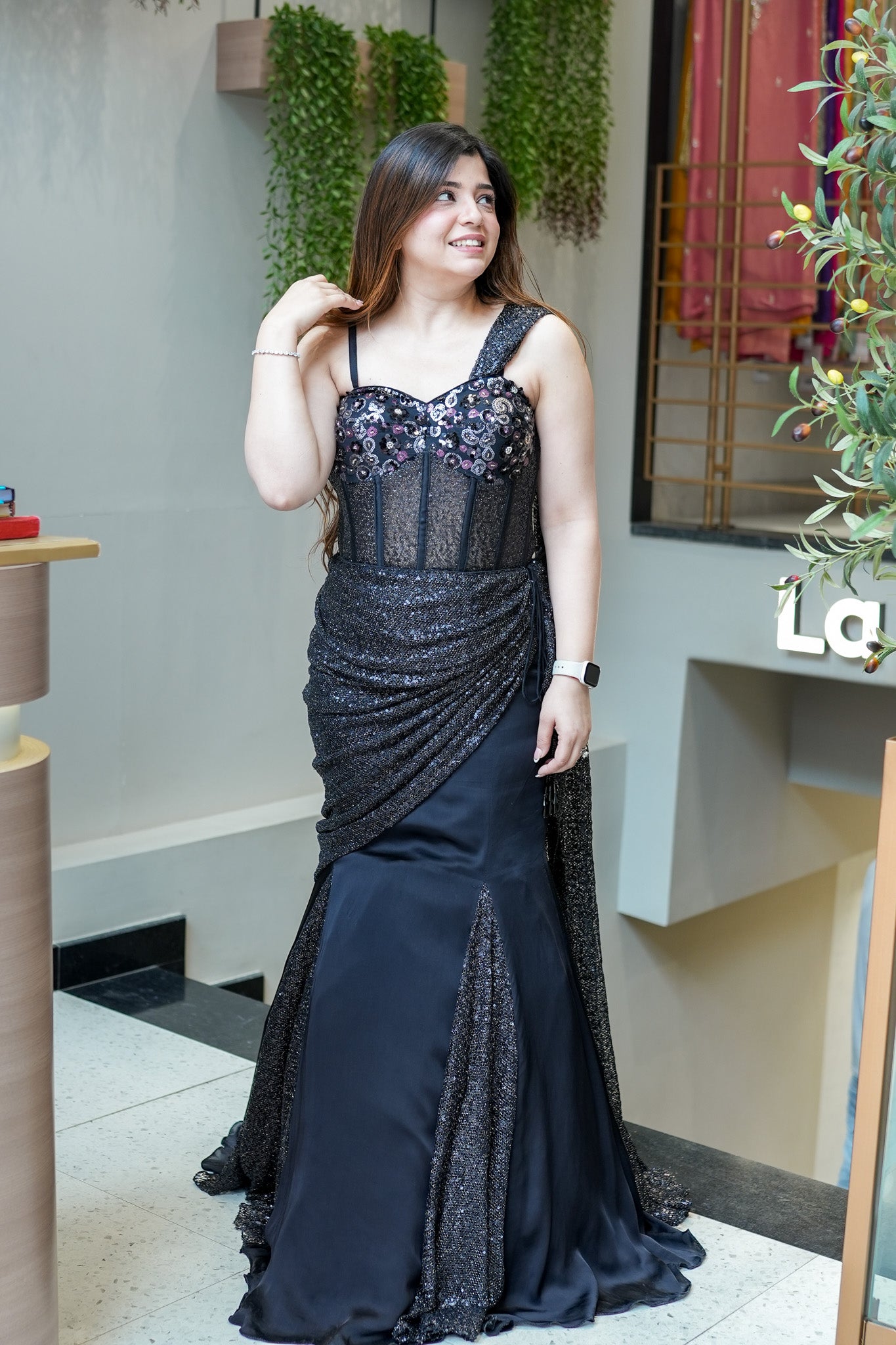 Razia Black Fish Cut Skirt With Corset