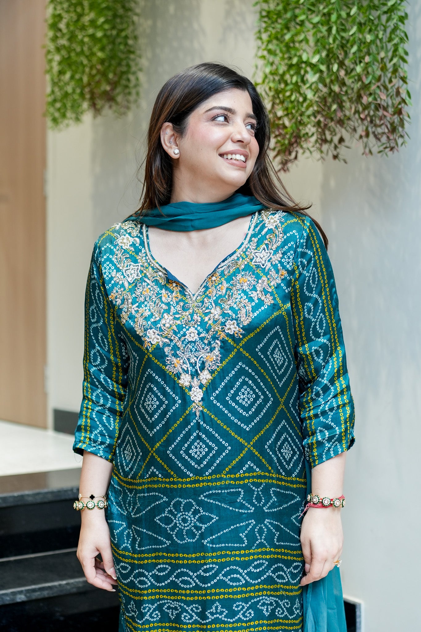 Kusha Bandhani Printed Suit Set