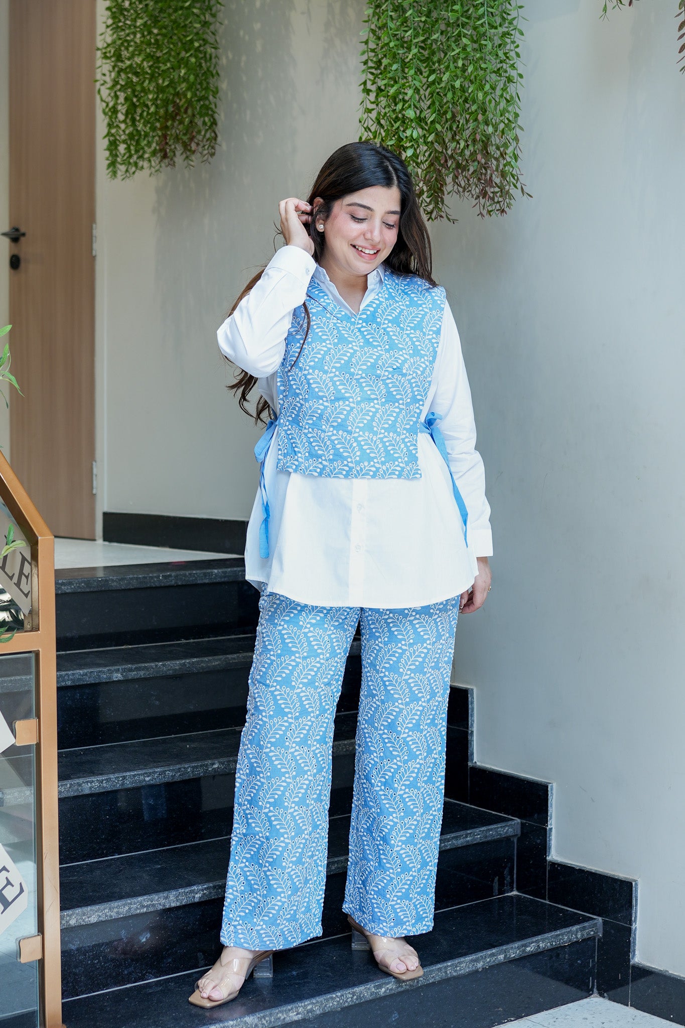 Lexi Thread Work Three Piece Set