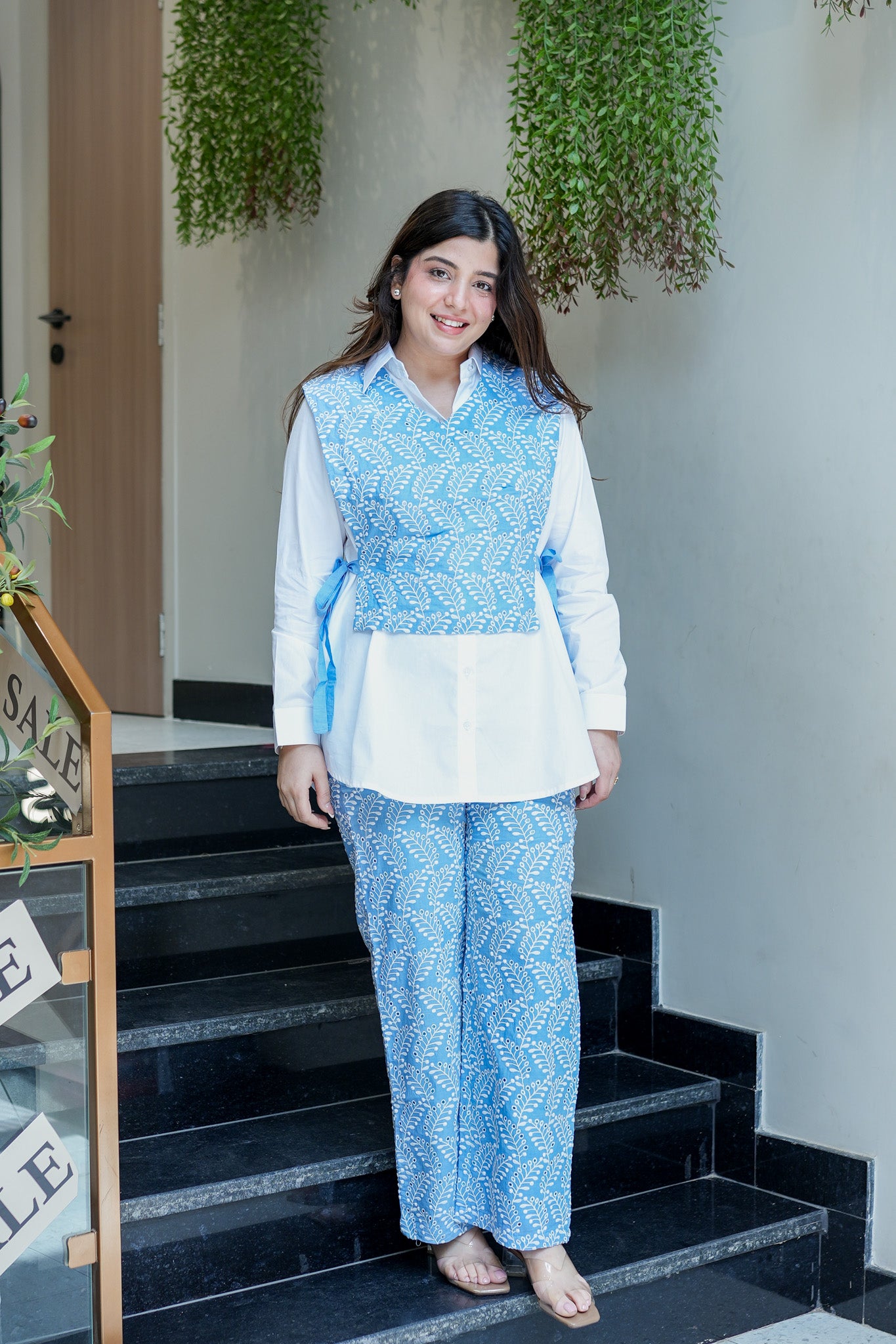 Lexi Thread Work Three Piece Set