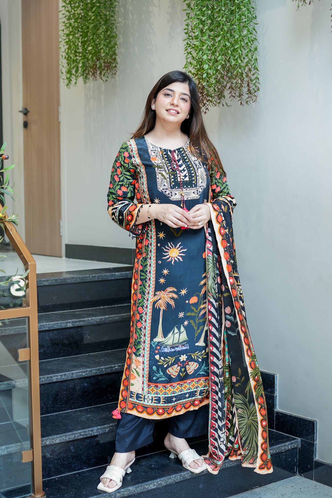 Aarvi Printed Suit Set