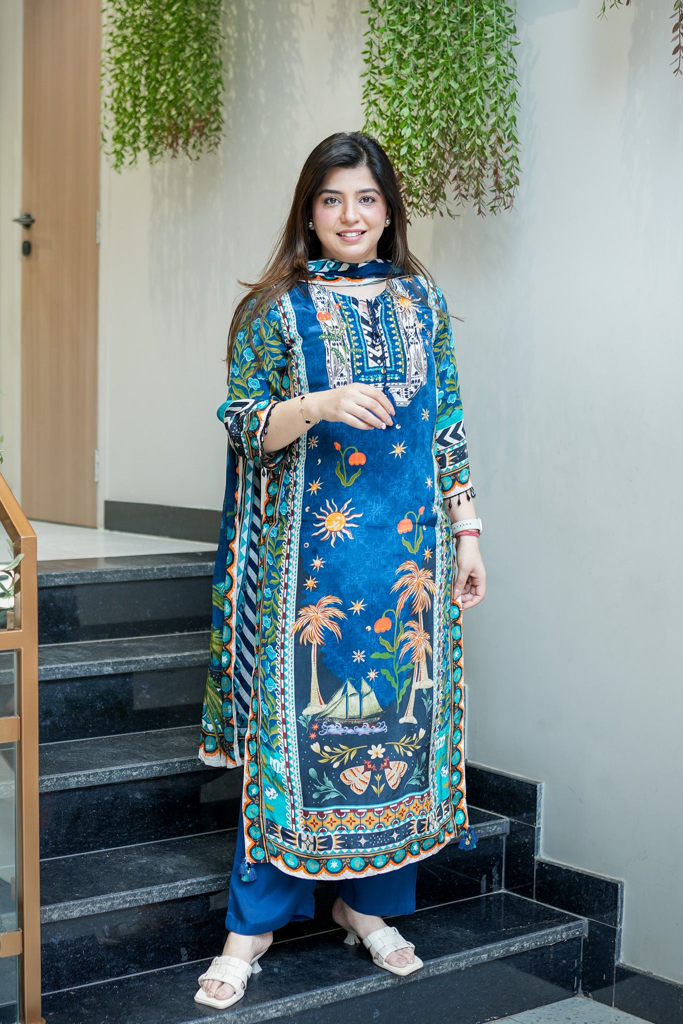 Aarvi Printed Suit Set