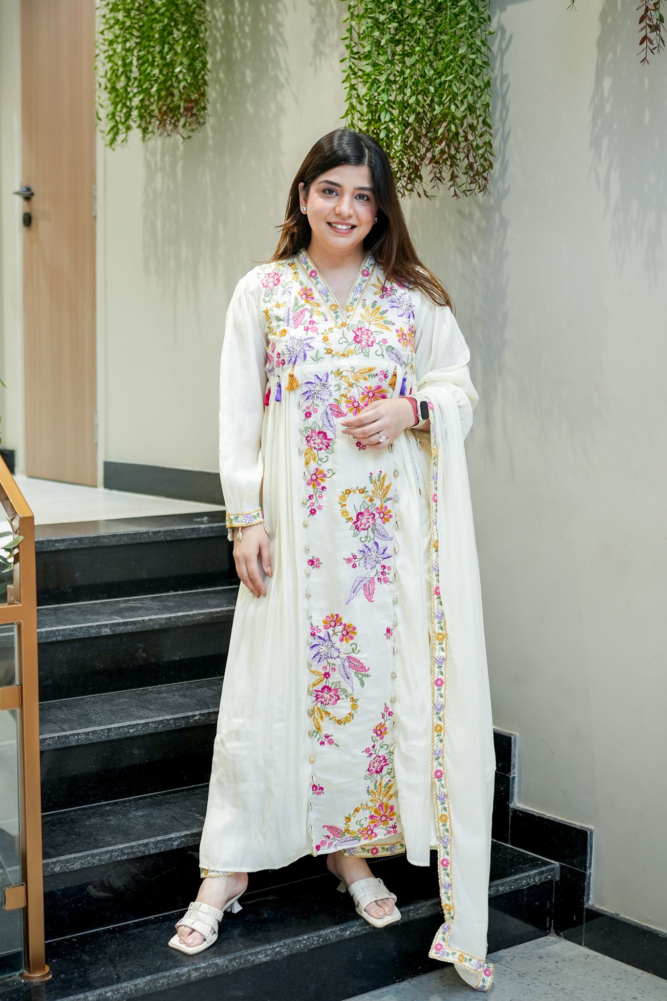 Kimaya Floral Detailing Suit Set