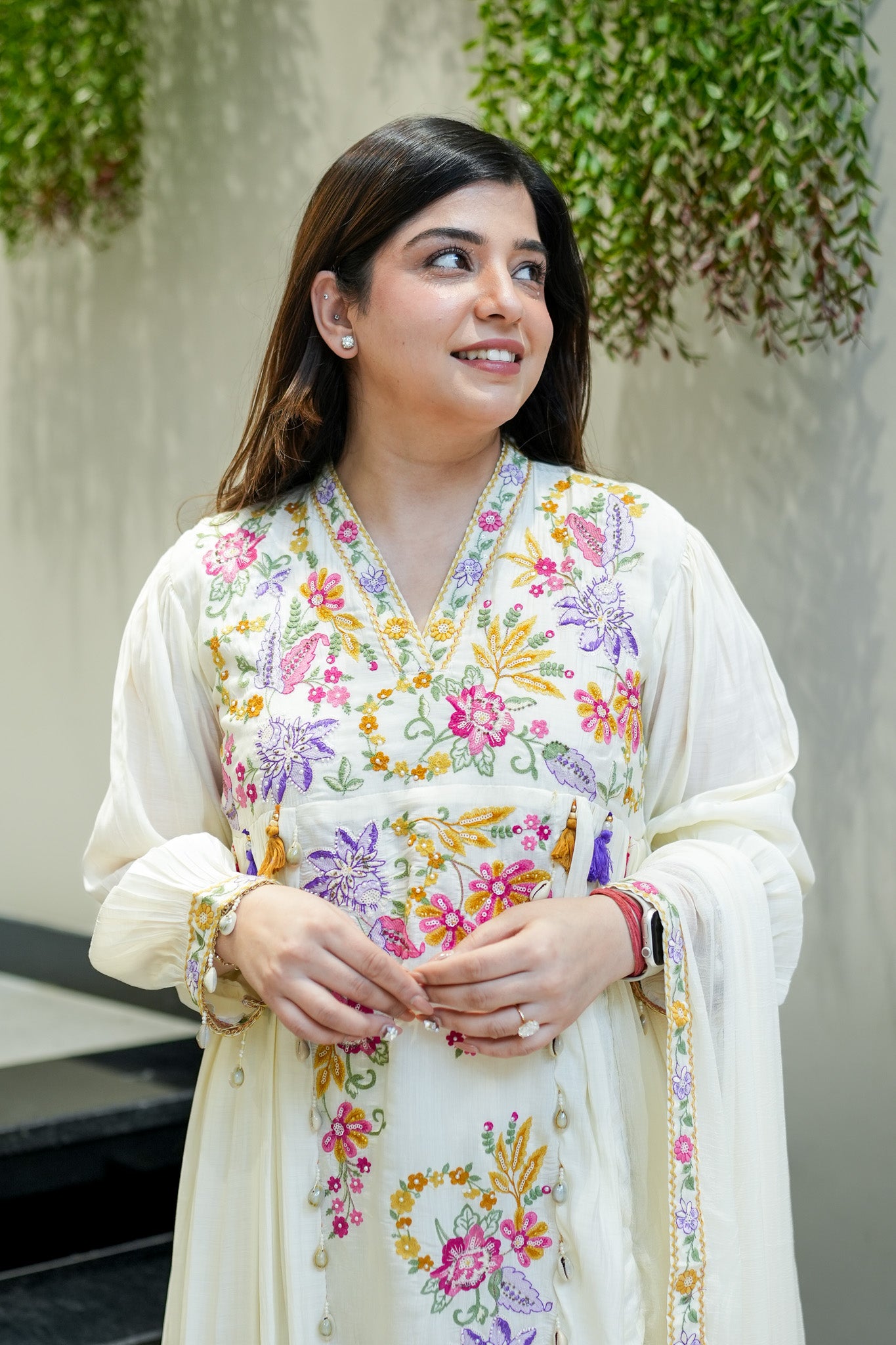Kimaya Floral Detailing Suit Set