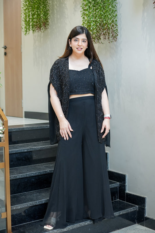 Avanti Embroidered Three Piece Set