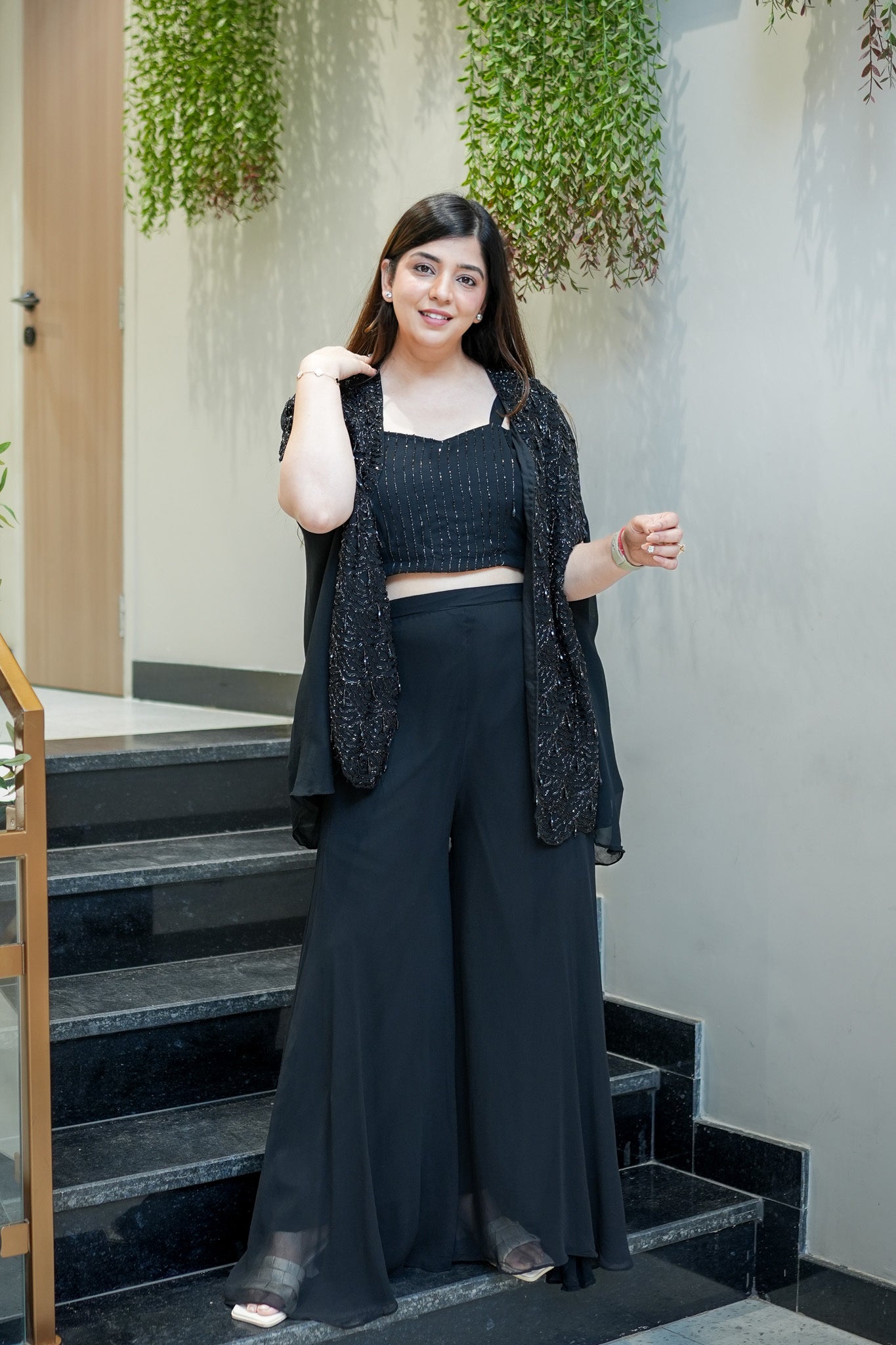 Avanti Embroidered Three Piece Set