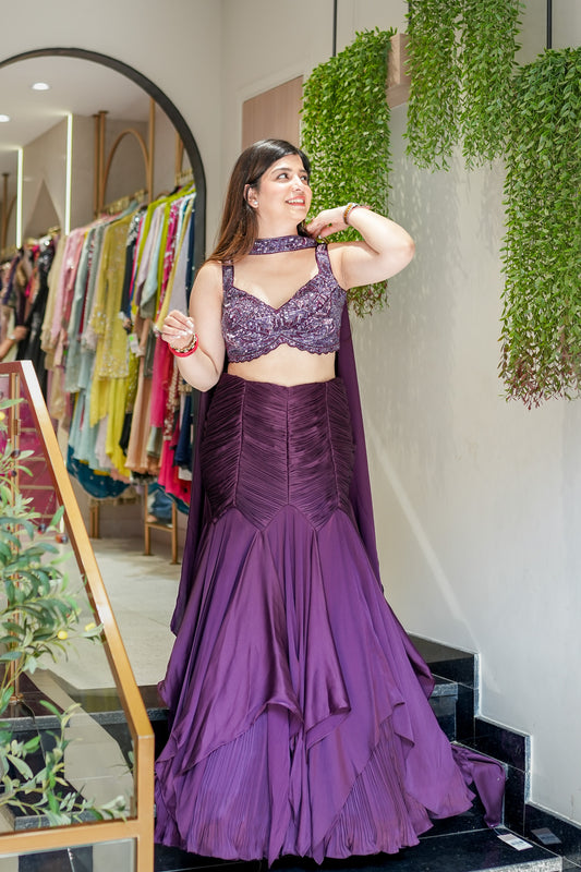 Veyona Embroidered Fish Cut Lehenga