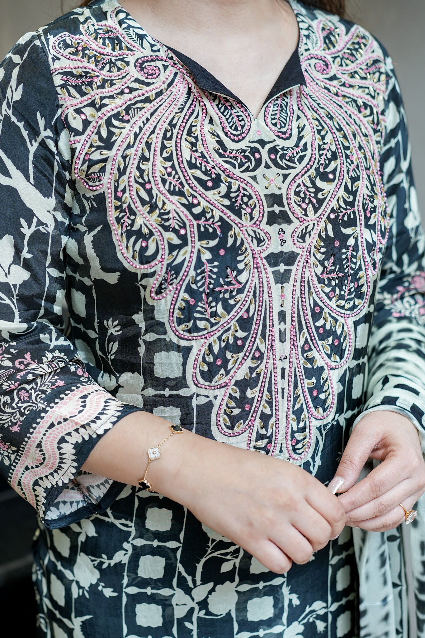 Nyra Printed Suit Set
