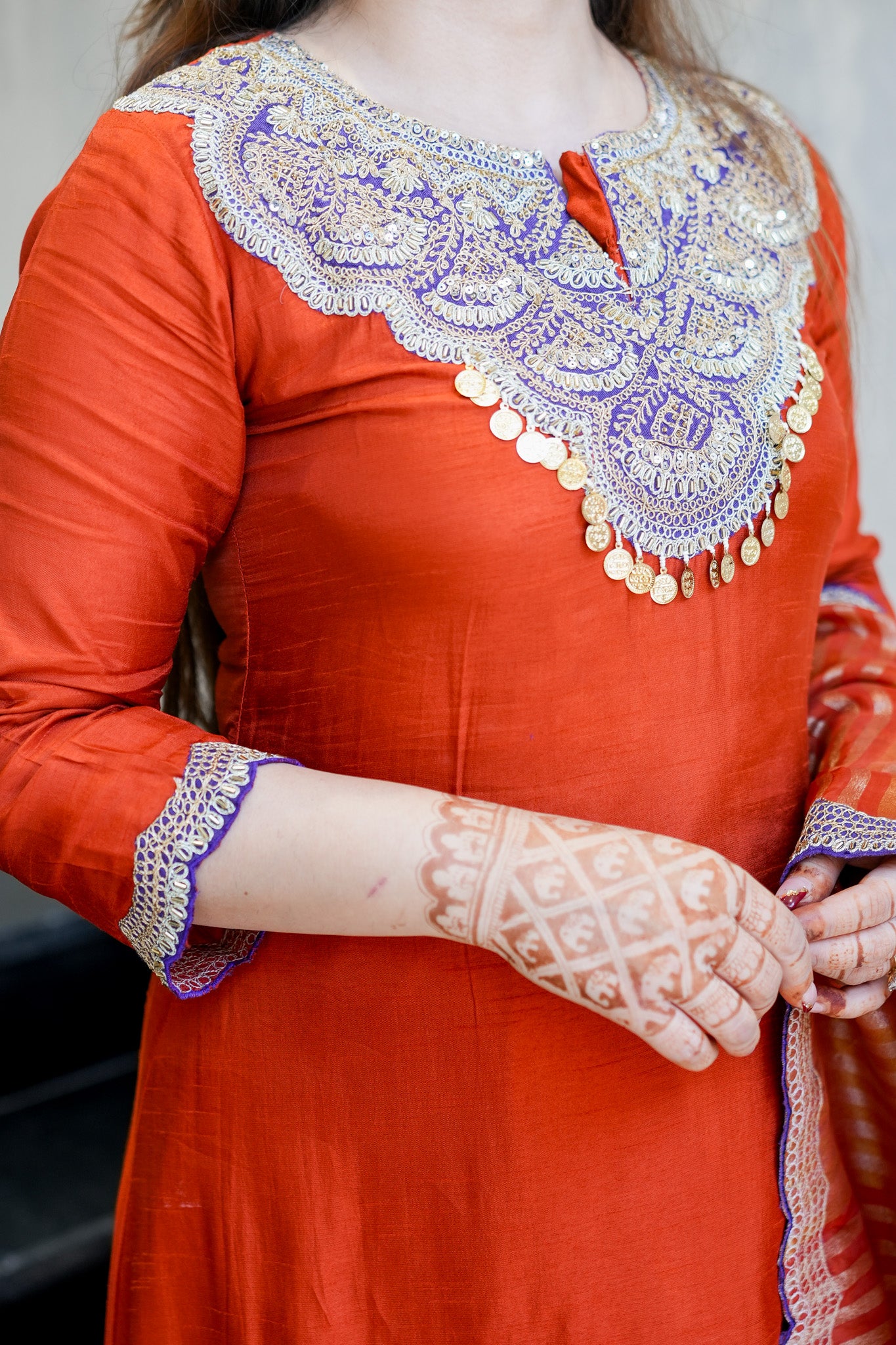 Neelaya Embroidered Suit Set