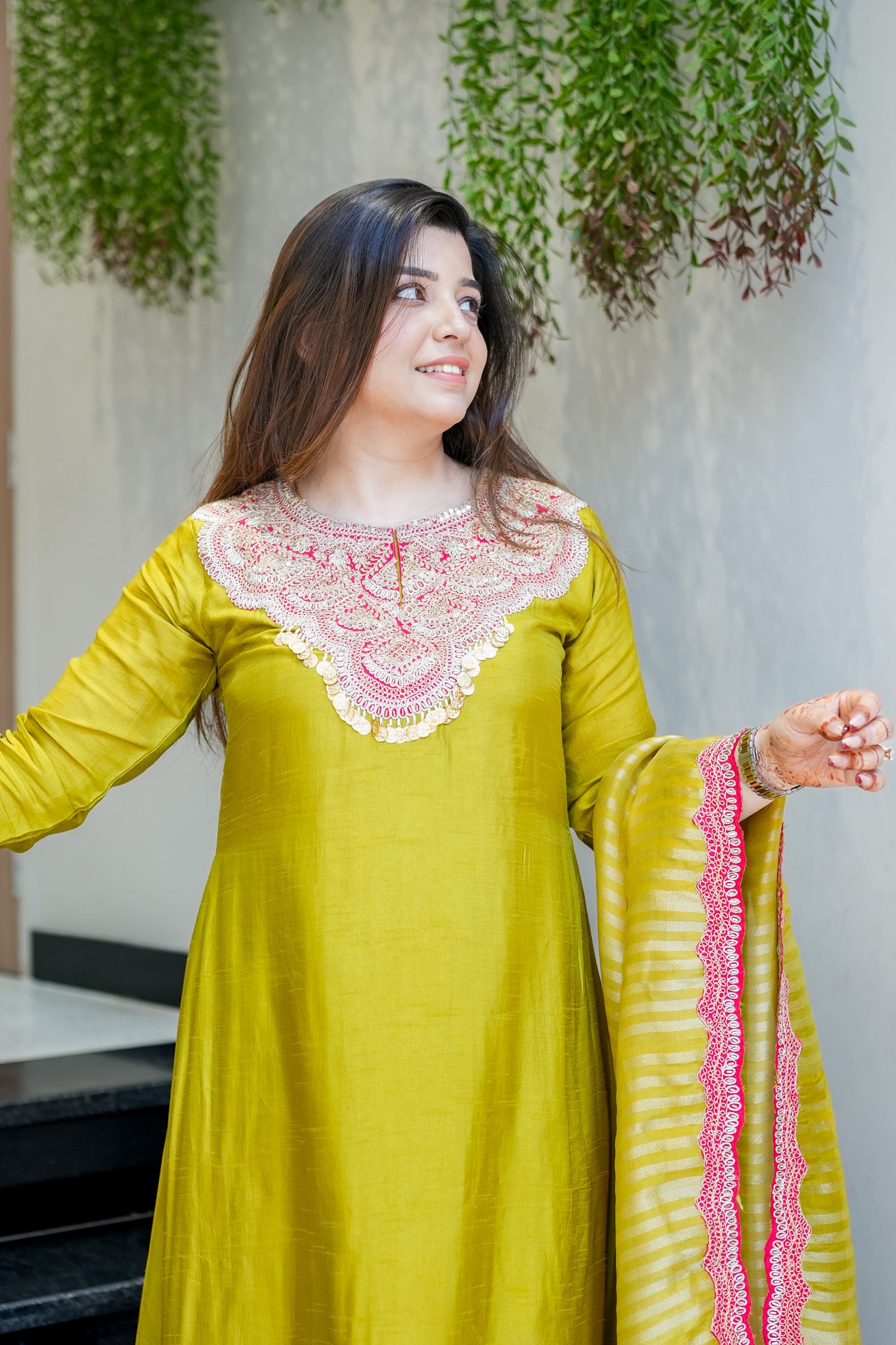 Neelaya Embroidered Suit Set