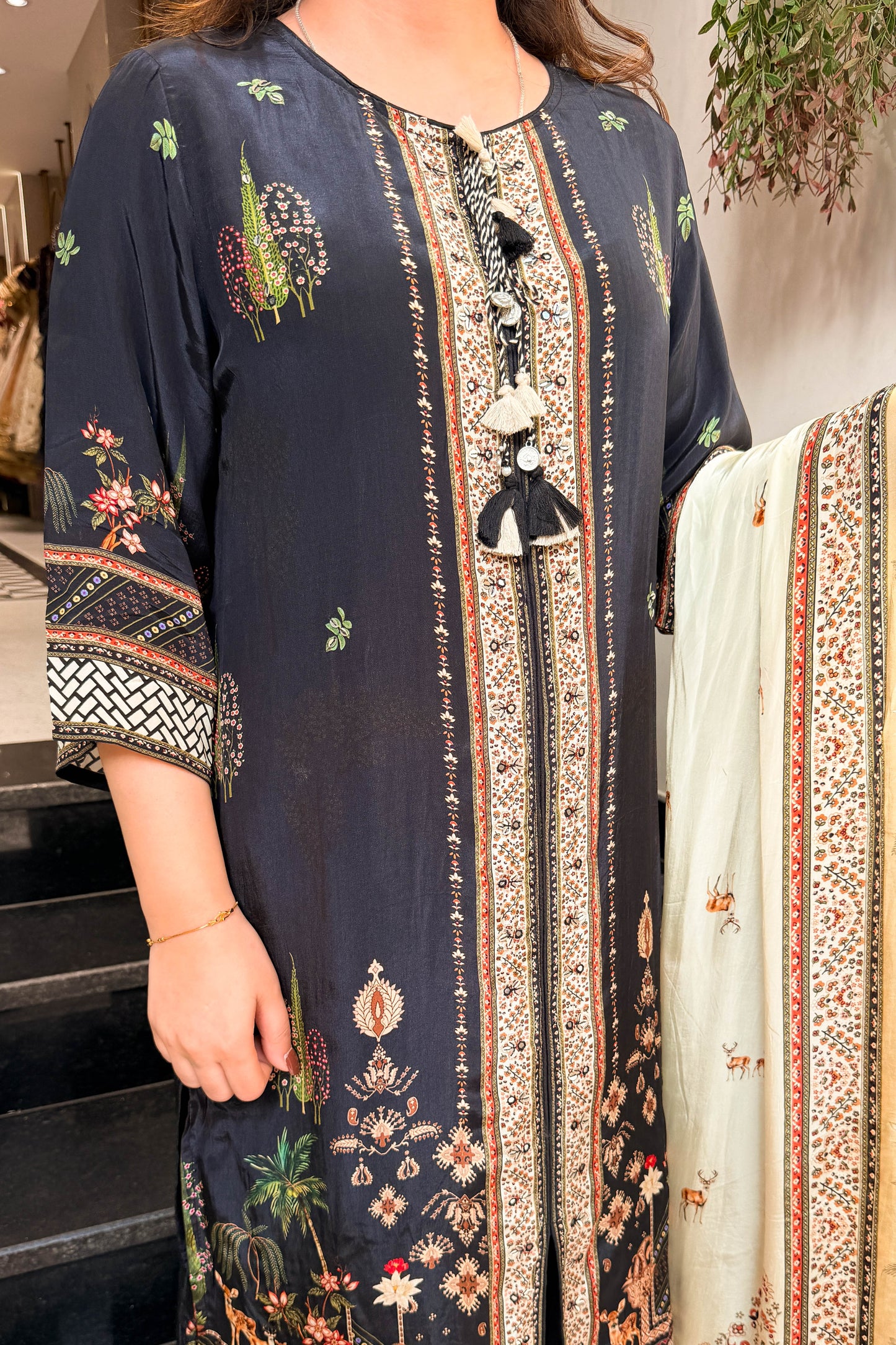 Pranika Floral Printed Suit Set