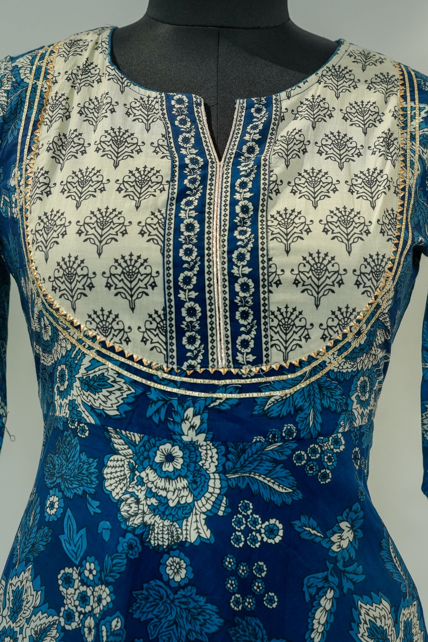 Vrina Floral Printed Suit Set