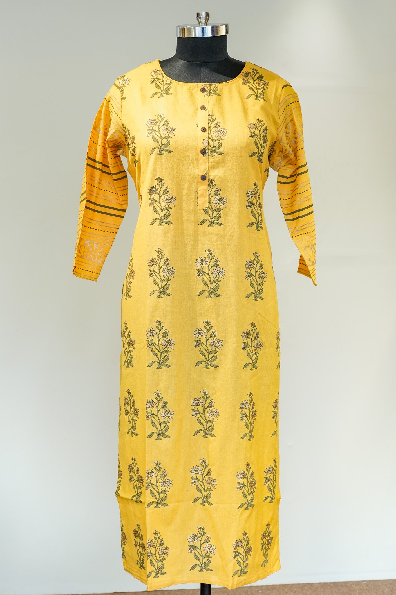 Leela Printed Floral Kurta