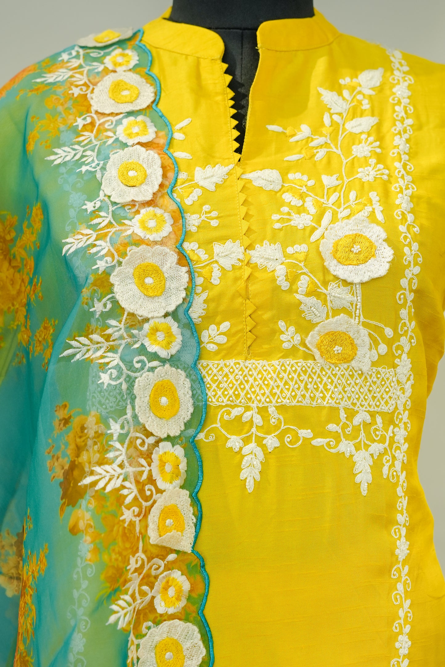 Riyaz Embroidered Suit Set