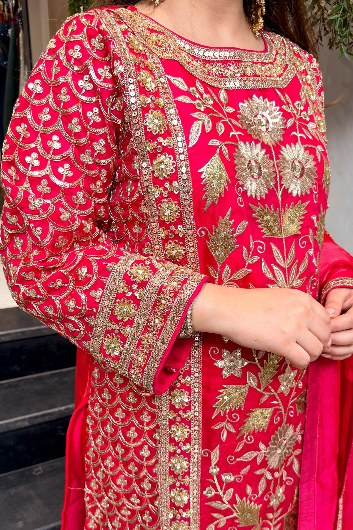 Nirvaya Embroidered Suit Set