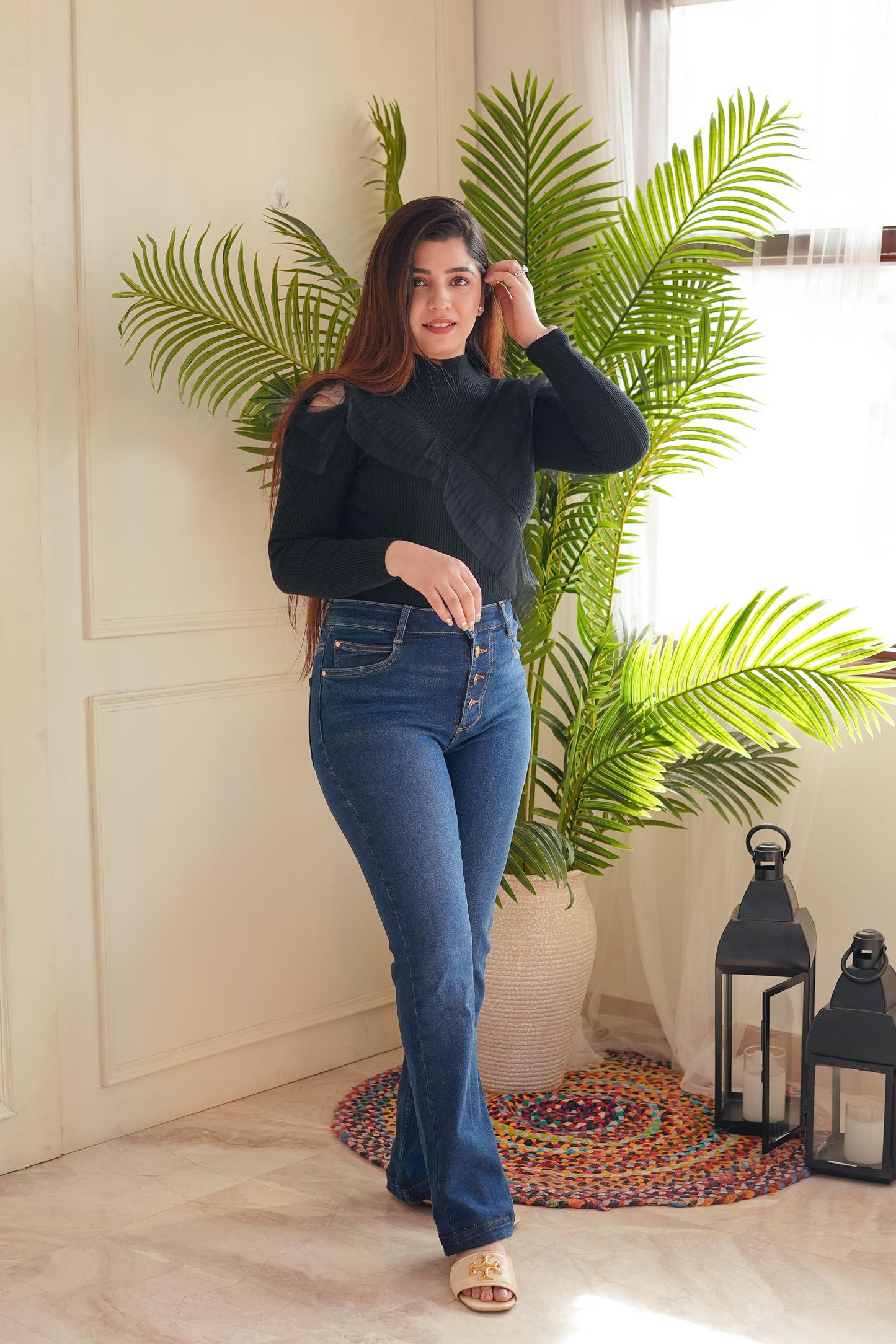 Uno Black Frill Knitted Top