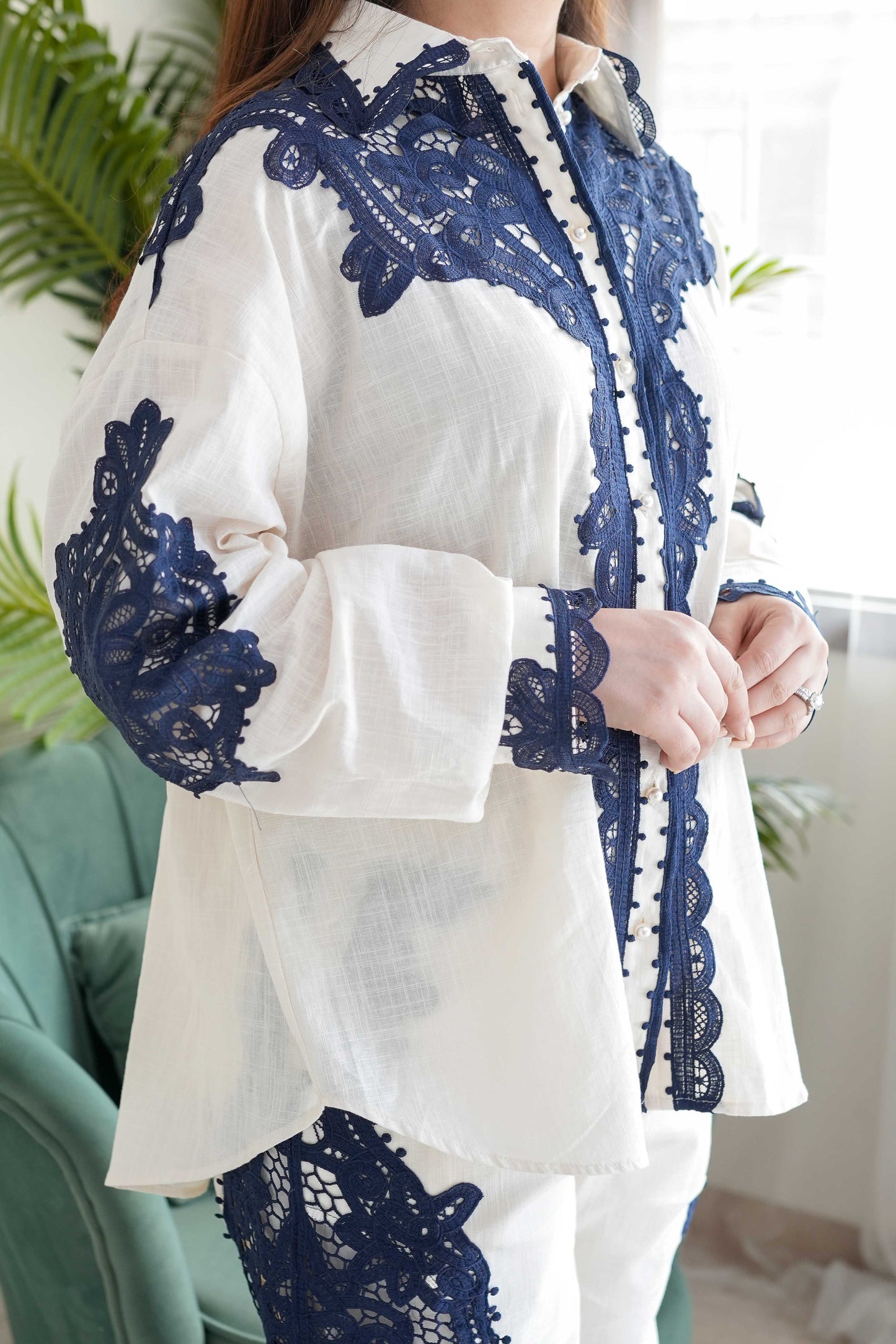 Baku White Schiffli Embroidered Cordset