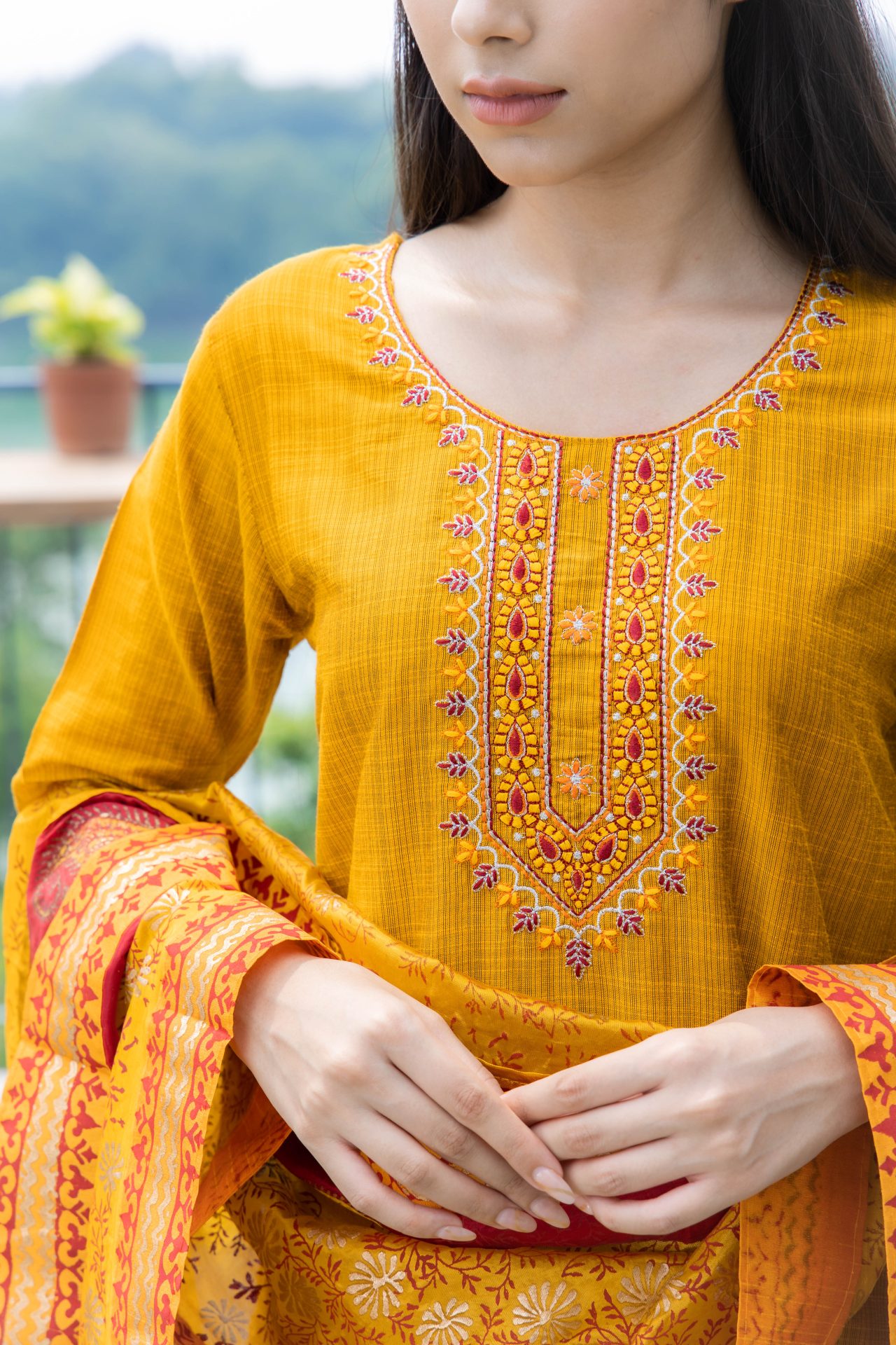 Shama Yellow Suit Set