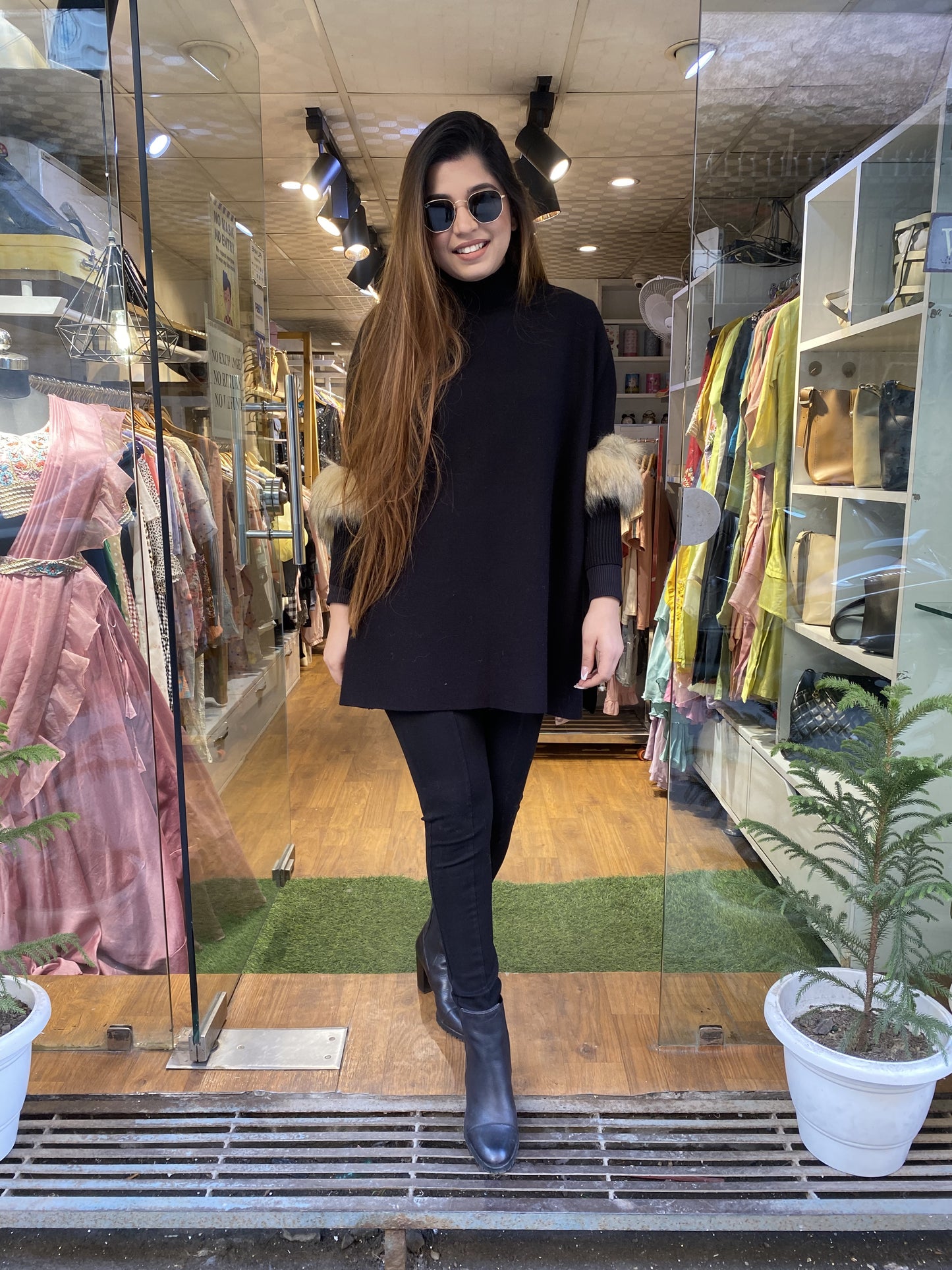 Milie Black Faux Furr Woollen Cape