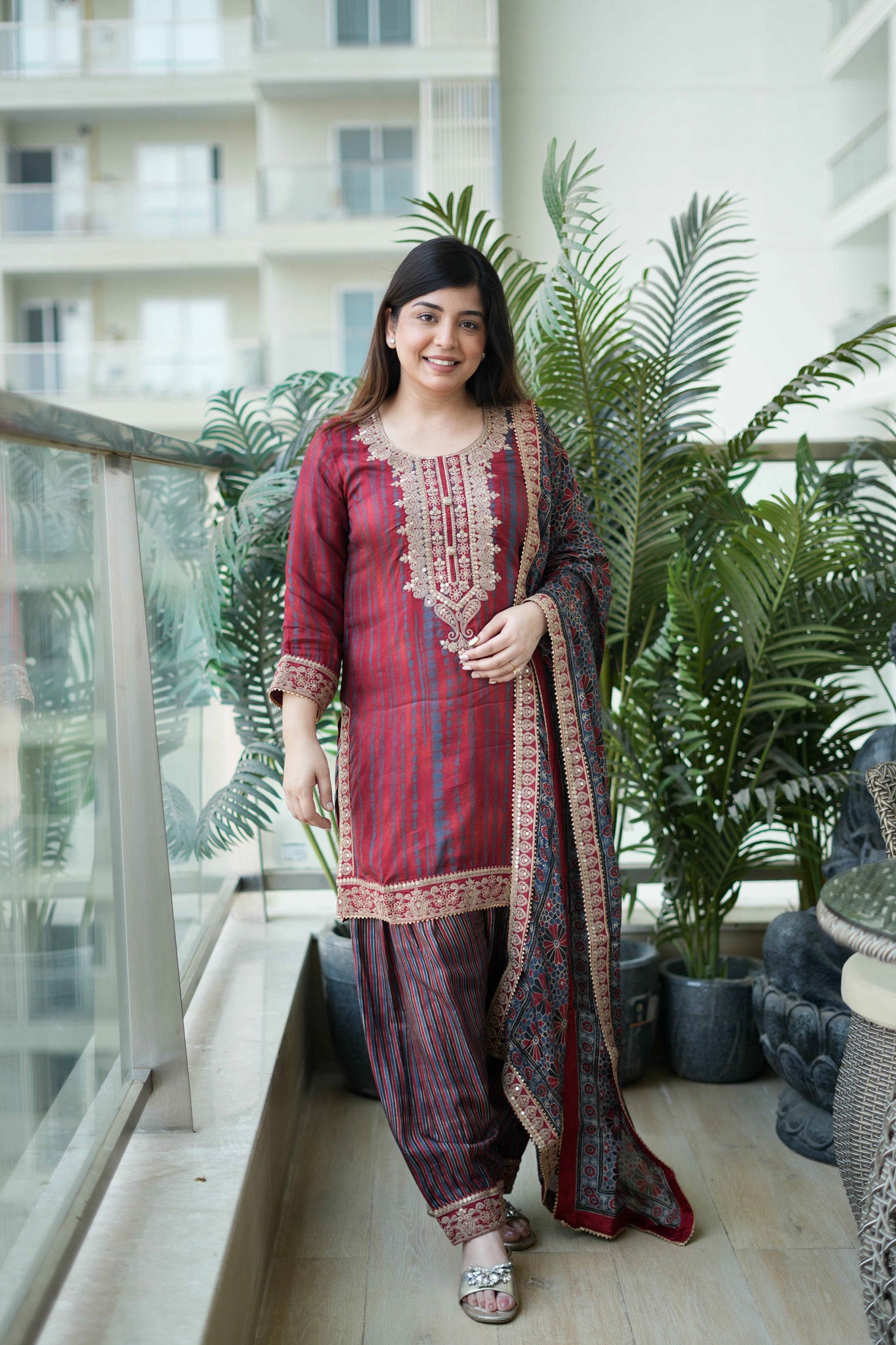 Zaina Embroidered Suit Set