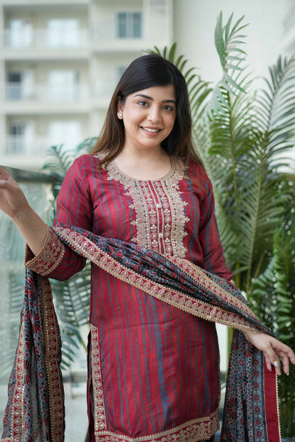 Zaina Embroidered Suit Set