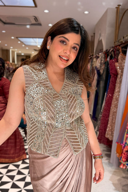 Frizah Embroidred Indowestern Outfit
