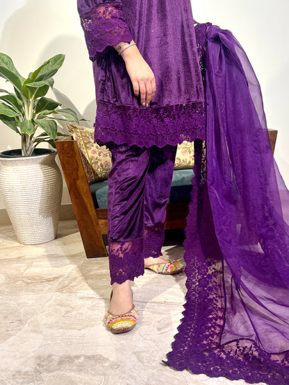 Siffat Purple Velvet Suit