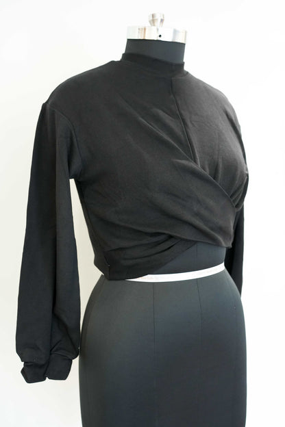 Black Short Sweatshirt
