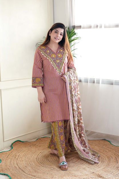 Fiza Printed Cotton Suit Set