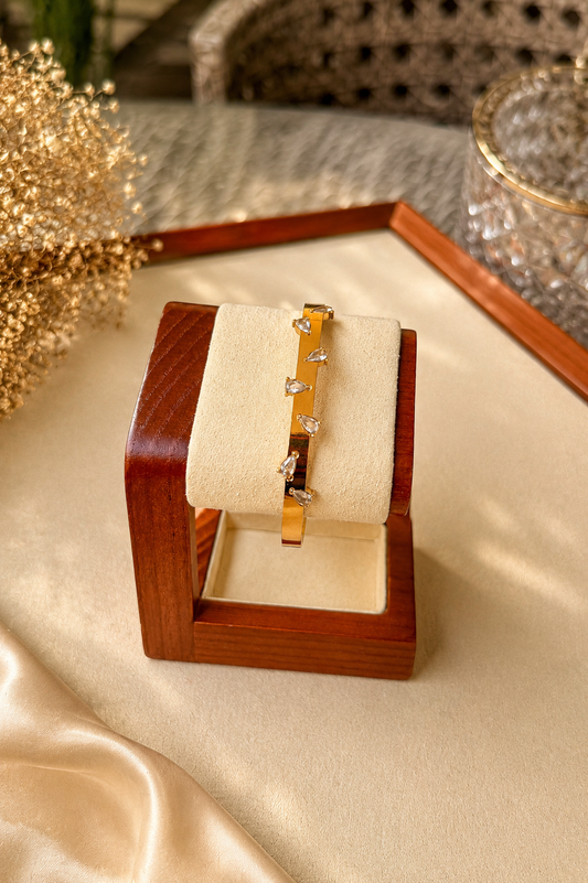 Celeste Teardrop Bracelet