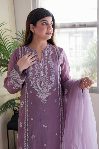 Sareen Embroidered Pakistani Suit Set