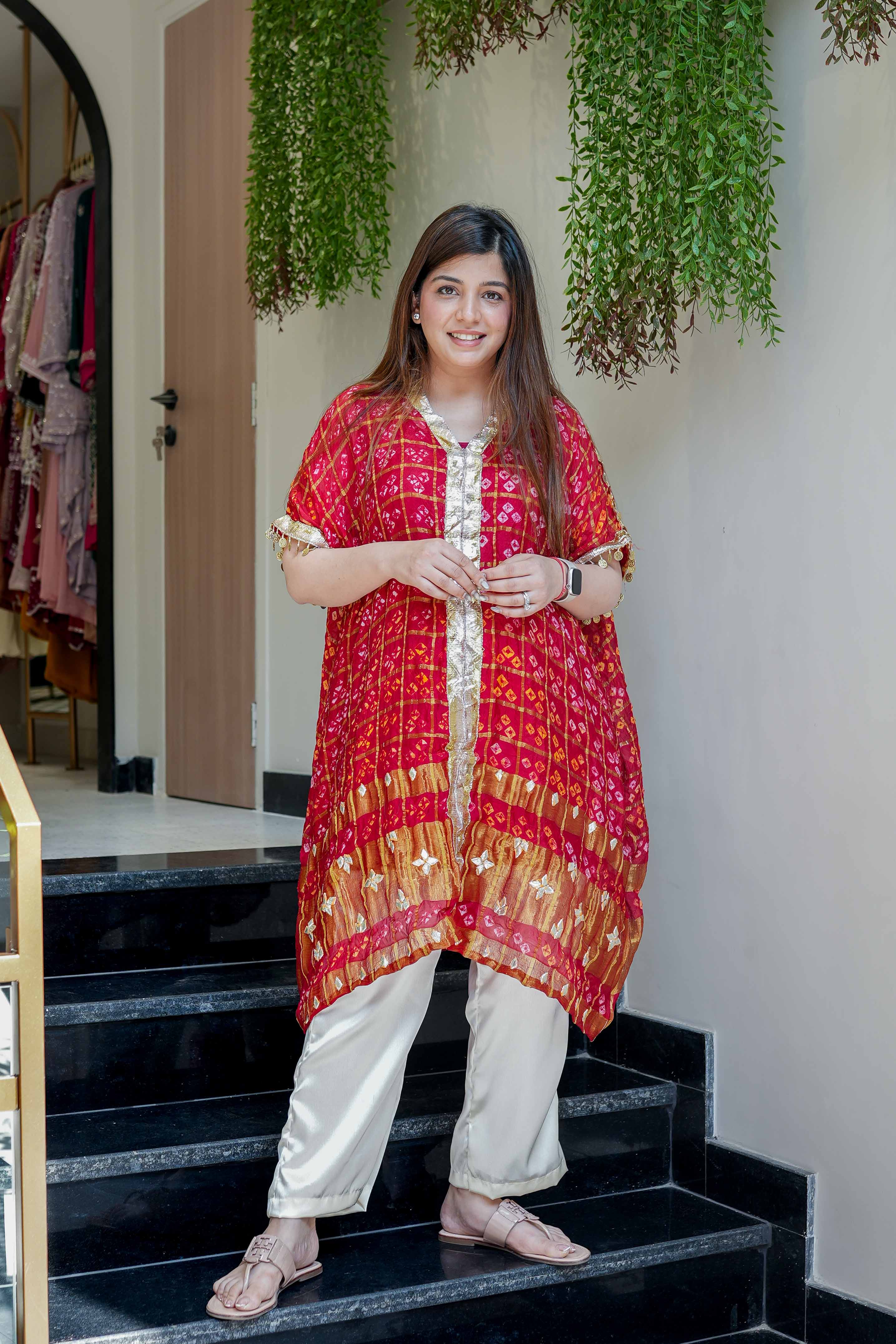 Sameen Red Gotta Detailing Bandhani Print Set – LaGlits