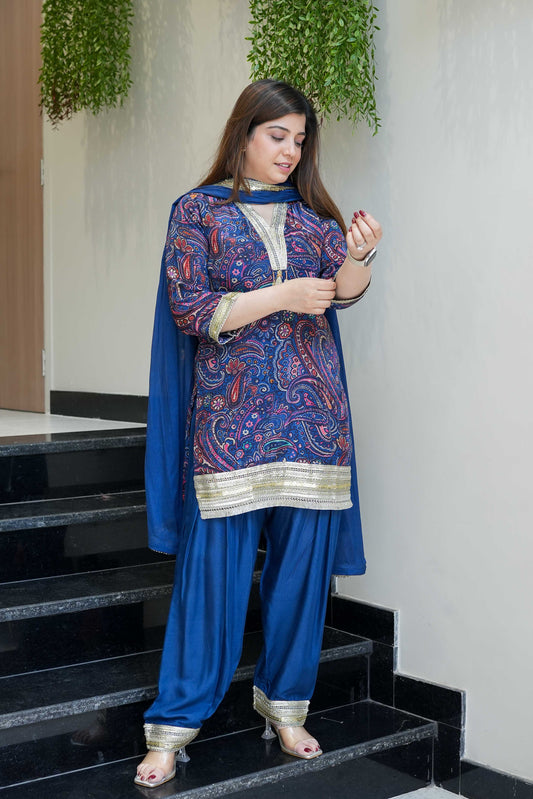 Rivaana Printed & Lace Detailing Suit Set