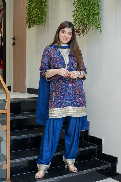 Rivaana Printed & Lace Detailing Suit Set
