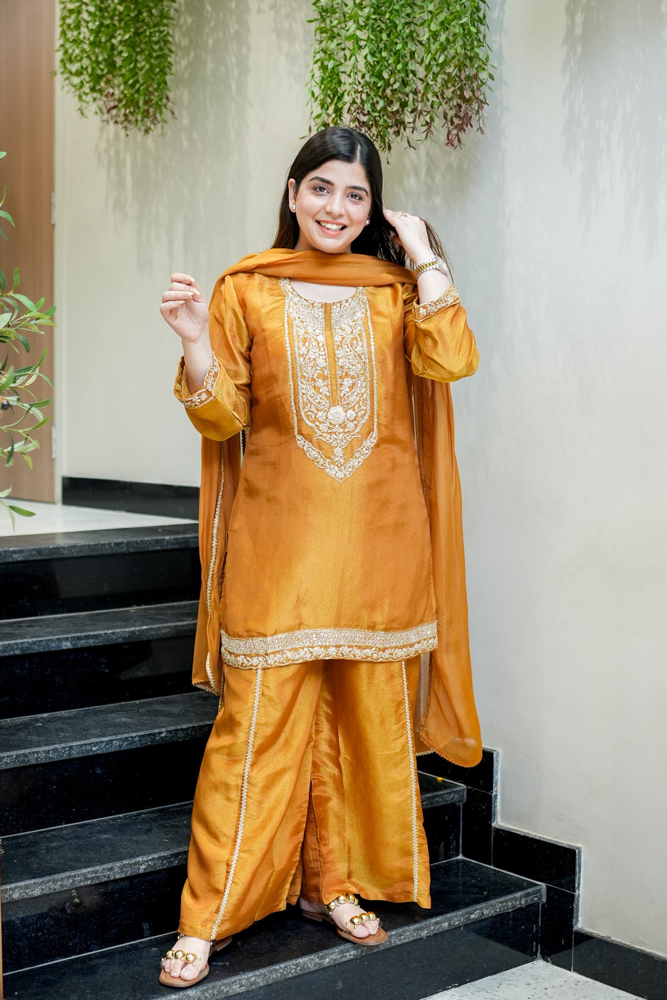 Ruva Embroidered Suit Set