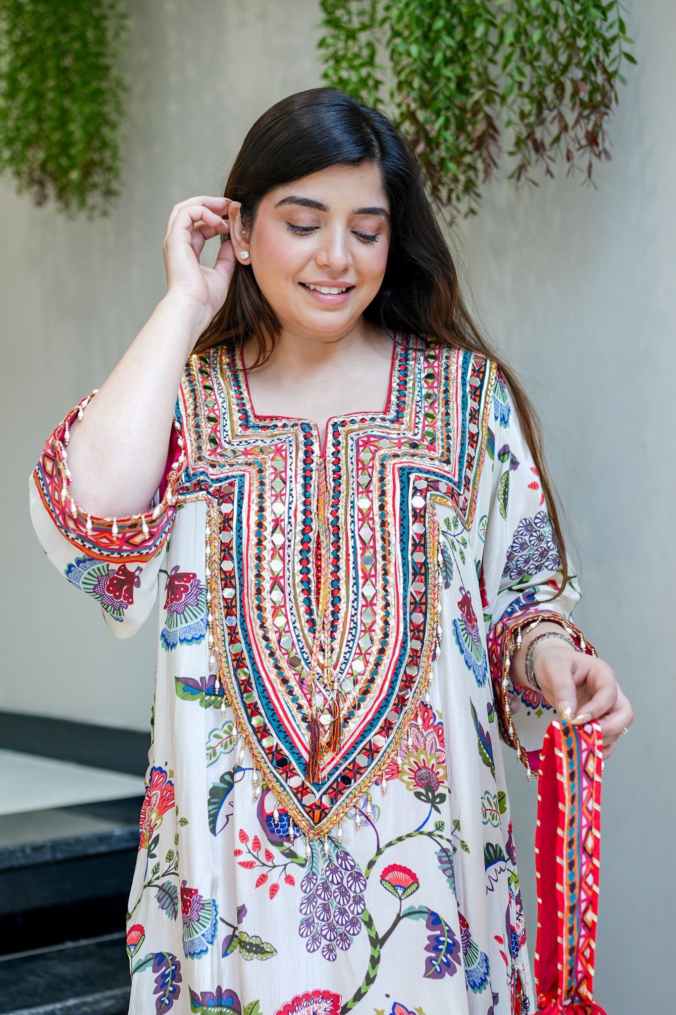 Kridha Embroidered Chogha Set