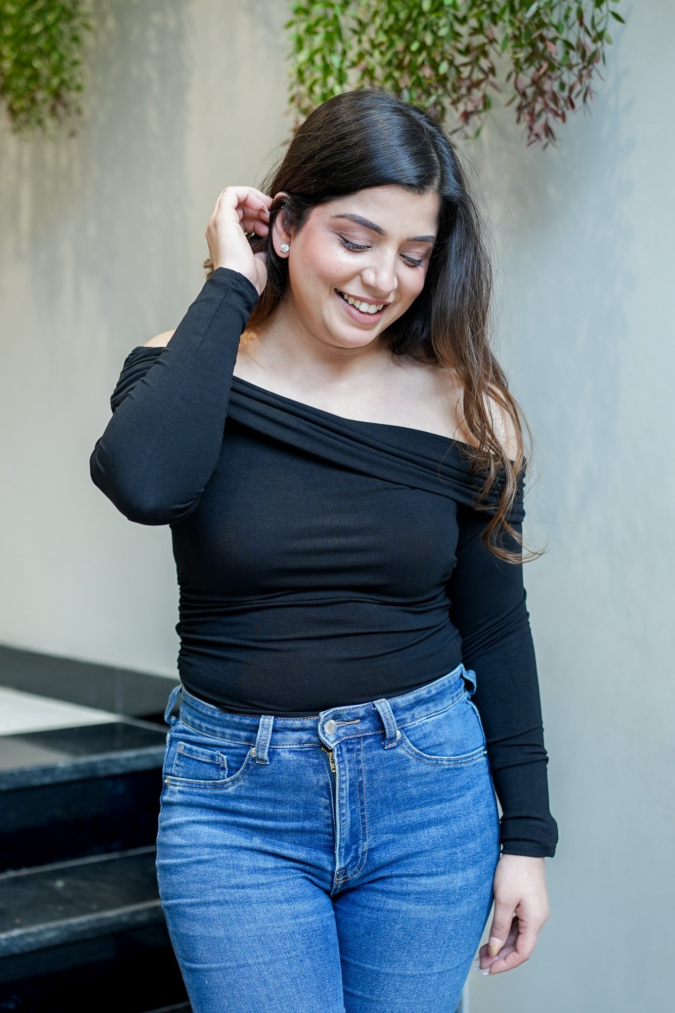 Lara Off Shoulder Top